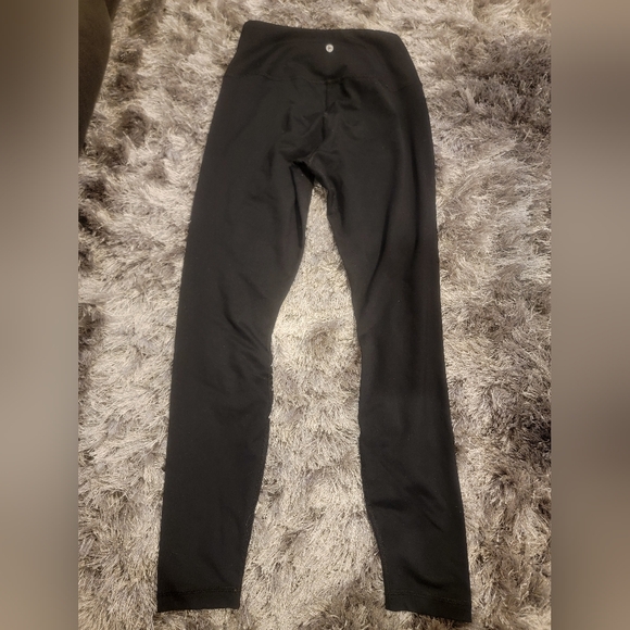 SOLD-Womens 90 degree workout leggings - Picture 2 of 4